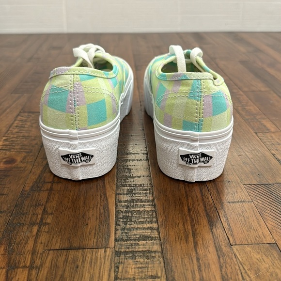 Vans Multicolor Checkered Women's Sneakers - Picture 4 of 13